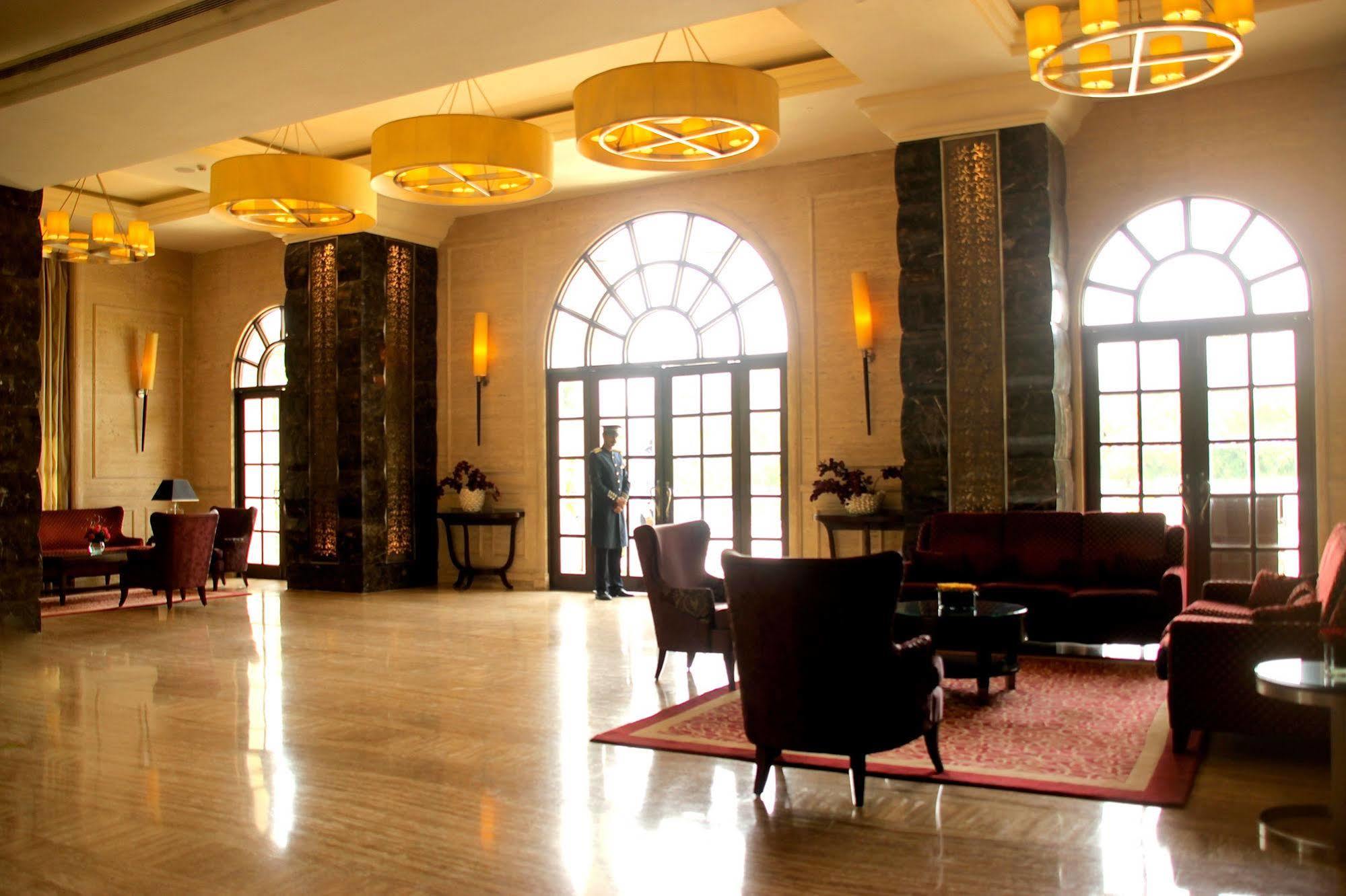 The Pllazio Hotel Gurgaon Eksteriør bilde